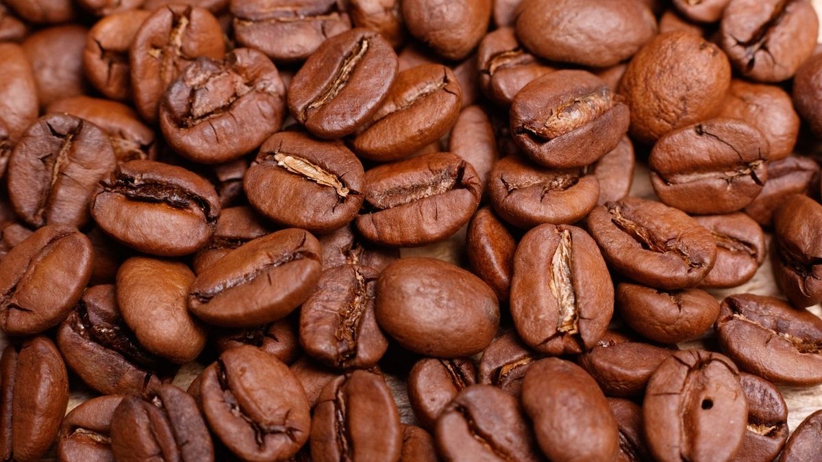 Káva letos zdražila o desetinu, je nejdražší za 11 let